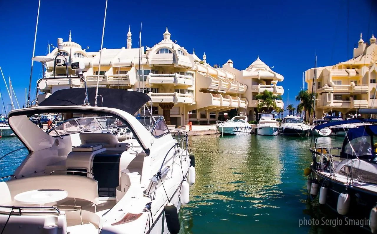 Europark Apartamentos - Atico Con Vista Al Mar- Piscina Y Playa- Excelente Wifi Benalmadena 0*,  Spain